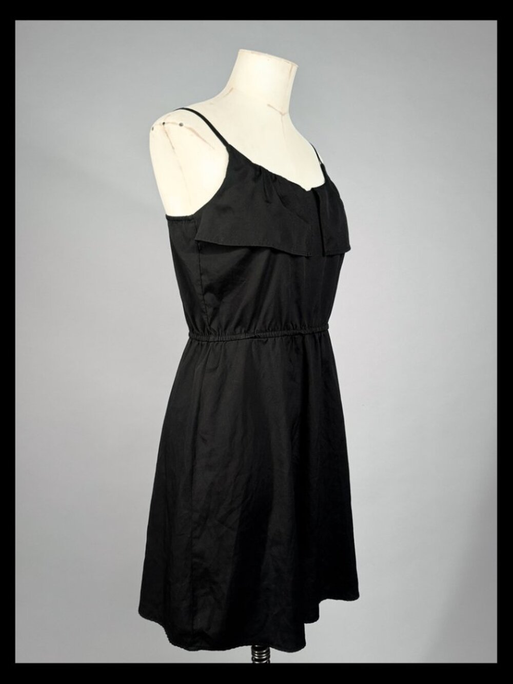 H&M Black Spaghetti Strap Mini Dress Flap Bodice Size 8 EUR 38 - Picture 2 of 4